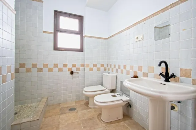 Precioso chalet pareado con piscina y barbacoa en Burguillos — 23