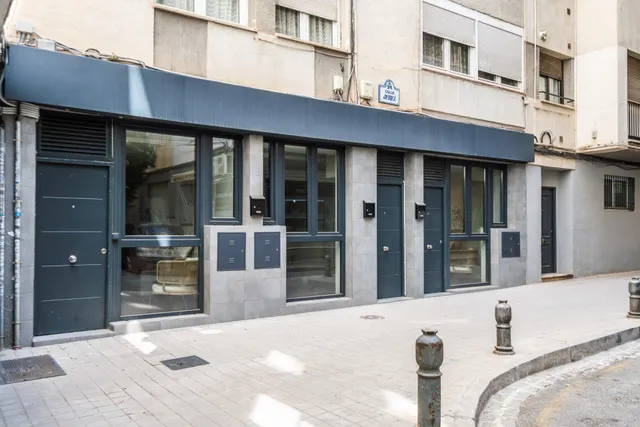 Amplia vivienda junto METRO Recogidas a estrenar! — 13