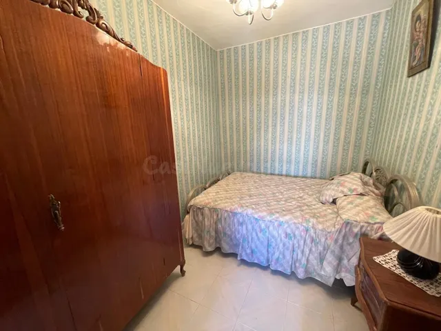 CASA DE PLANTA BAJA EN ESQUINA EN ARROYO DE LA LUZ - foto 4