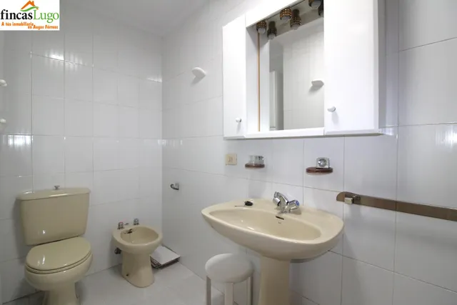 PISO DE 4 DORMITORIOS CERCA DEL CENTRO — 29