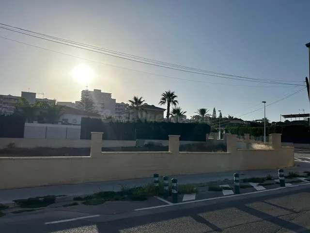 PARCELA URBANA EN ESQUINA ARENALES DEL SOL - foto 5