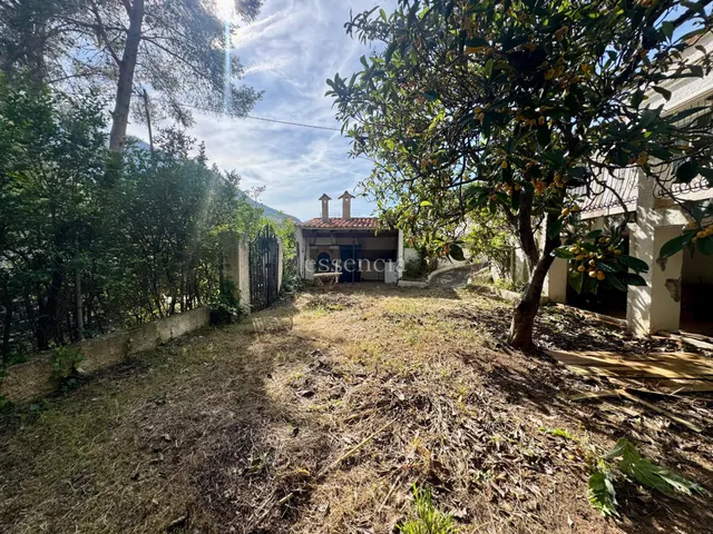 ESPECTACULAR CHALET EN LA DROVA — 50