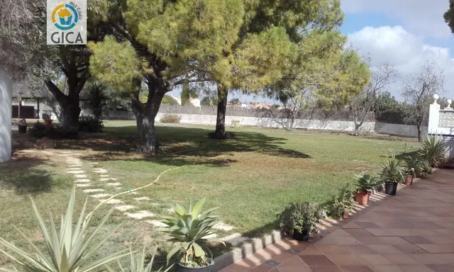 Casa chalet rustica en la zona de Cartuja a 5 mn de jerez — 8