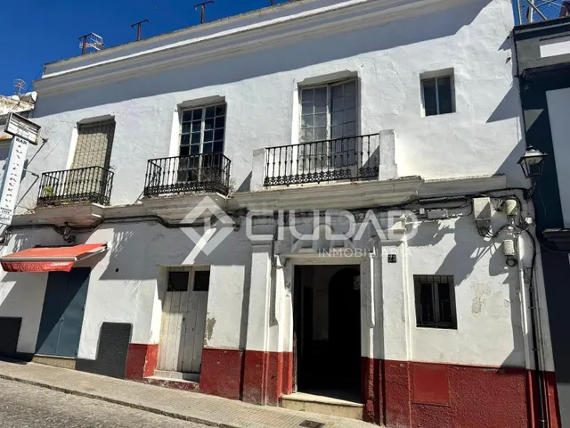 Casa de pueblo en Barrio Alto - Casco Antiguo