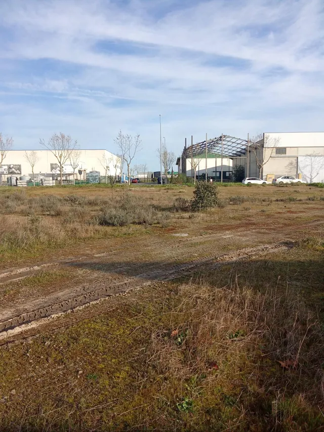 DOS PARCELAS INDUSTRIAL EN EL POLIGONO LAS ARENAS MALPARTIDA
