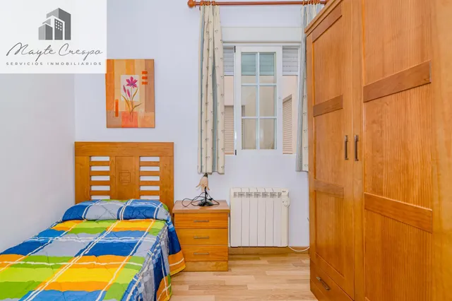 ¡TRES DORMITORIOS, GARAJE Y LISTO PARA ENTRAR A VIVIR! — 20