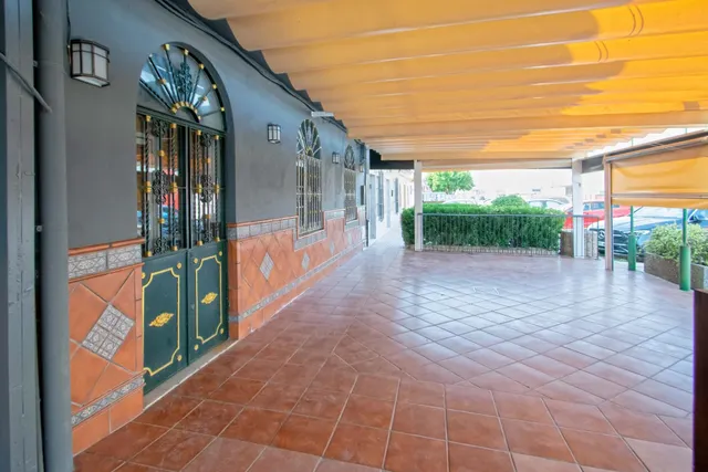 Casa 4 habitaciones 400m² en venta - Andalucia - foto 3