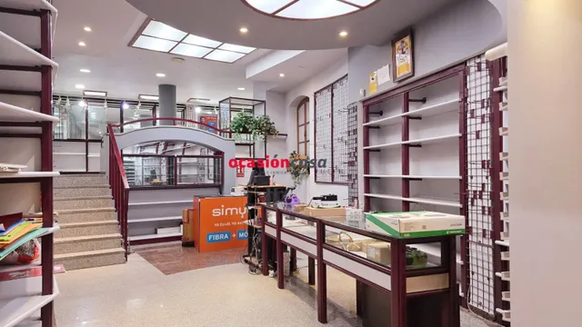 LOCAL COMERCIAL EN VENTA Y ALQUILER — 2