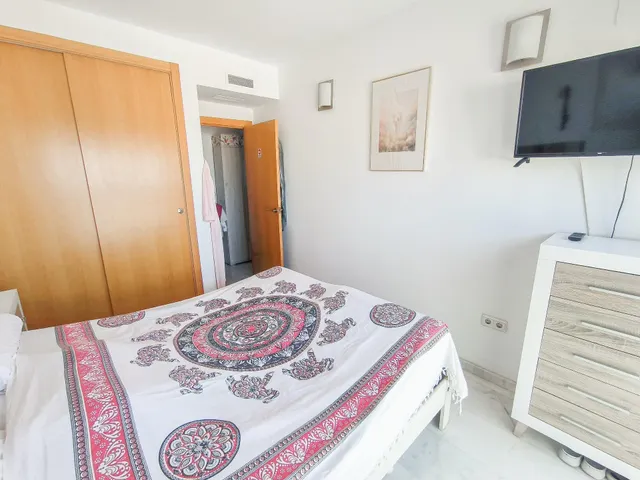 Amplio piso de 2 dorm. en la emblemática y moderna Torre Lugano - www.inmobiliarialesdunes.com — 14