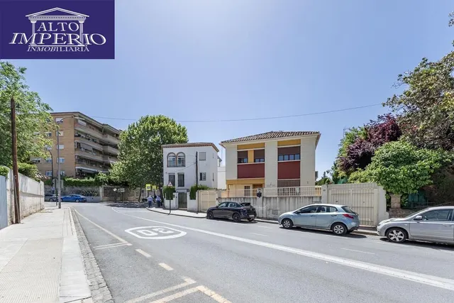 Chalet Exclusivo en Camino Bajo de Huétor — 37
