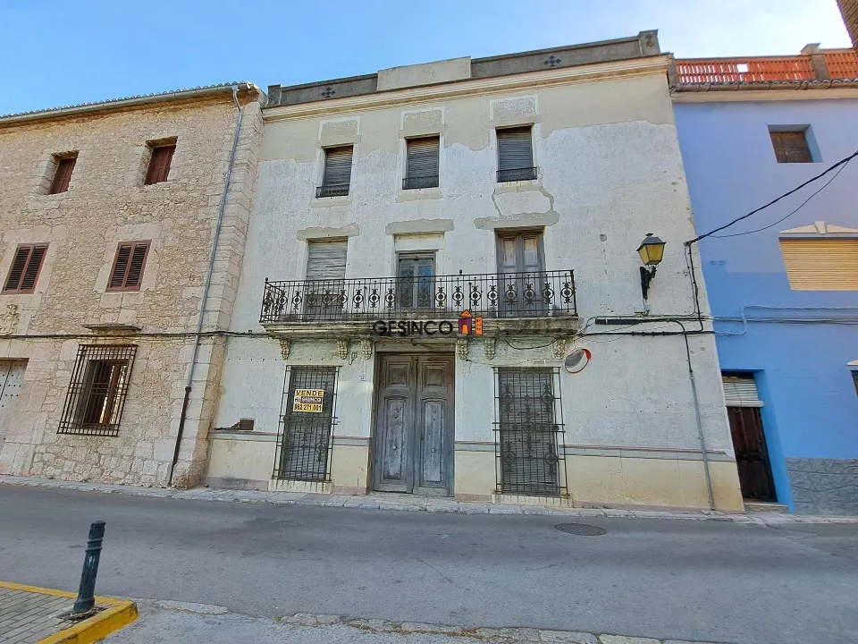 CASA PARA REFORMA INTEGRAL