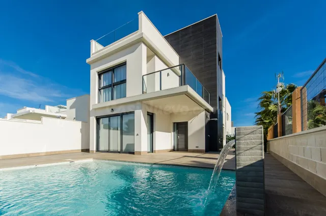 Villa de Lujo 4 habitaciones 135m² en venta - Bellavista