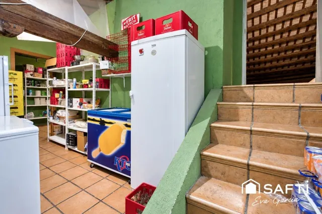 Un edificio entero por 380.000€ en Vilafranca del Penedès con potencial para 6 viviendas — 15