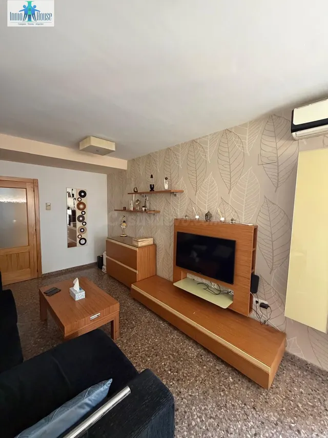 PISO EN VENTA ZONA LLANOS DEL ÁGUILA - foto 5
