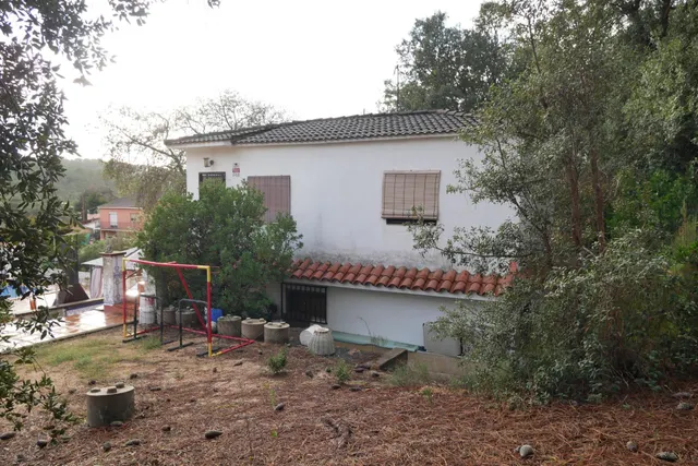 Casa independiente con parcela llana de 620 m2 en Aiguaviva, Vidreres — 22