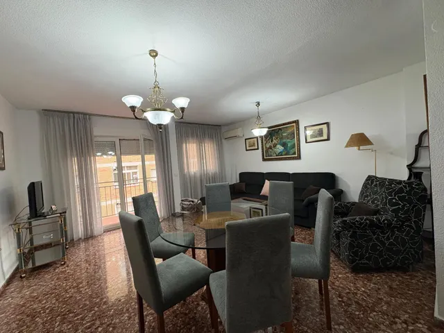 Piso 3 habitaciones 106m² en alquiler - Camino de ronda — 27