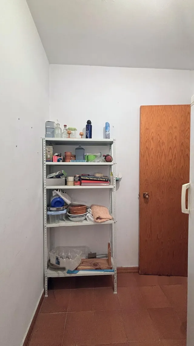 Piso de 4 habitaciones con garaje privado, dos balcones y vistas despejadas en el centro de Deltebre — 19