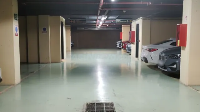 Parking 10m² en alquiler - Barcelona — 2