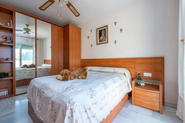 GRAN VIVIENDA UNIFAMILIAR ADOSADA EN OGIJARES — 46