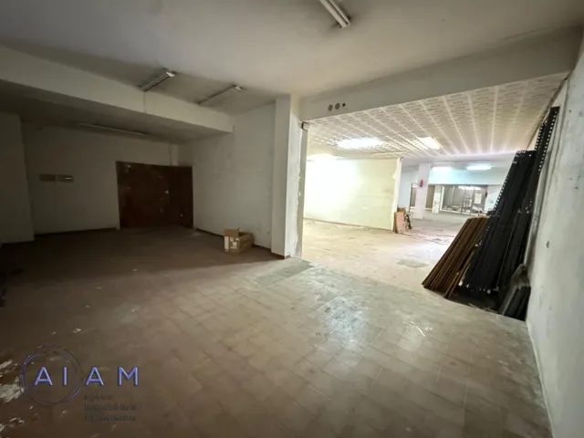 LOCAL COMERCIAL EN VENTA — 4