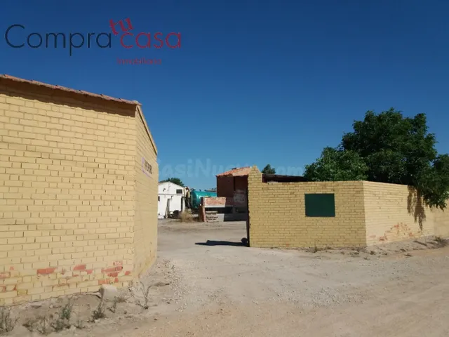 VENTA.-.TERRENO CON NAVES.-.NIEVA.-.SEGOVIA - foto 3