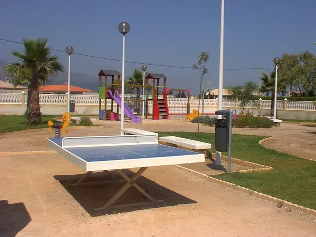 VIVIENDA CON 2 PISCINAS E INSTALACIONES DEPORTIVAS COMUNITAR - foto 5