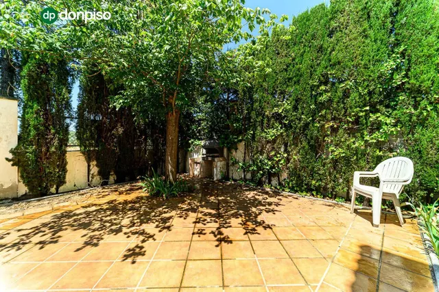¡Tu Oasis Privado de Lujo en Cortijo del Aire: Piscina, Espacio y Exclusividad en Albolote! — 16