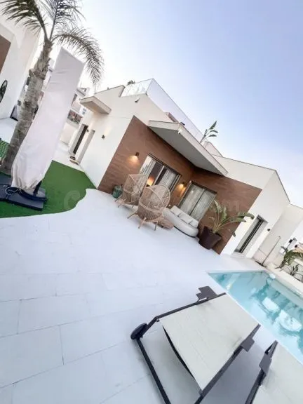 Villa 4 habitaciones 263m² en venta - Comunidad valenciana