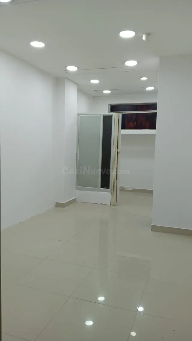 Local comercial 21m² en alquiler - Centro - foto 2