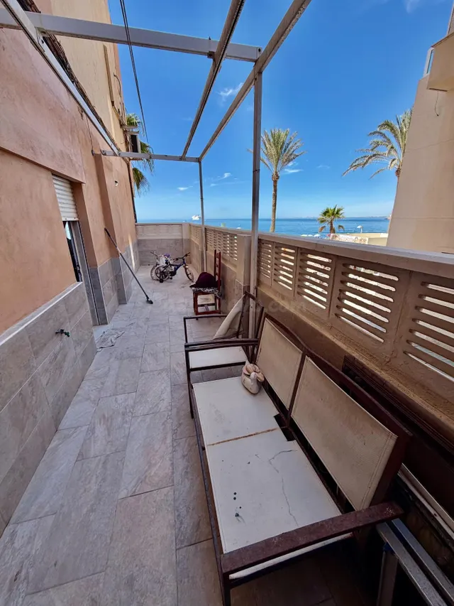 Piso en venta en Calle Las Conchas – El Zapillo-Almería. Primera línea de playa con dos terrazas y vistas al mar — 14
