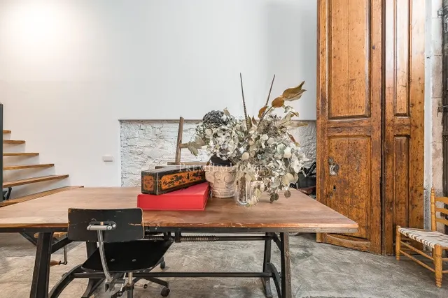 Exclusivo loft de diseño con piscina privada en Poble Sec — 4