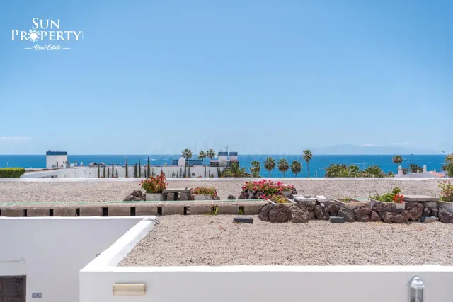 ESTUDIO REFORMADO CON VISTAS AL MAR EN COSTA ADEJE - foto 3