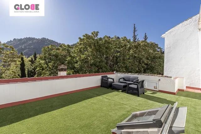 Casa reformada en el Camino del Sacromonte — 28