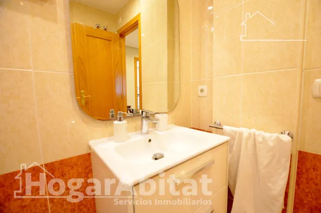 EN RESIDENCIAL CON PISCINA Y GARAJE CERCA DEL MAR — 40