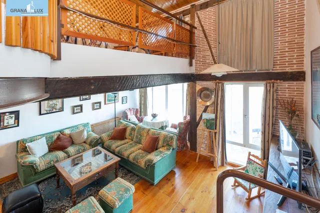 DUPLEX EN PLENA SIERRA NEVADA — 24
