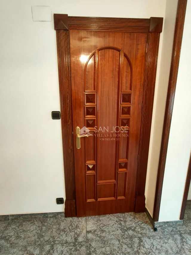 SE VENDE PISO AMPLIO EN BUEN ESTADO EN ZONA CENTRO DE ASPE — 11