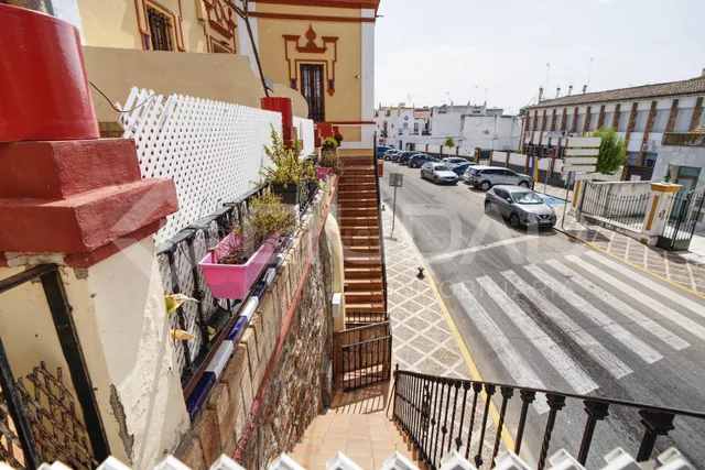 Chalet pareado en venta en Barrio Bajo - foto 4