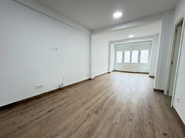 Piso 4 habitaciones 130m² en venta - Comillas