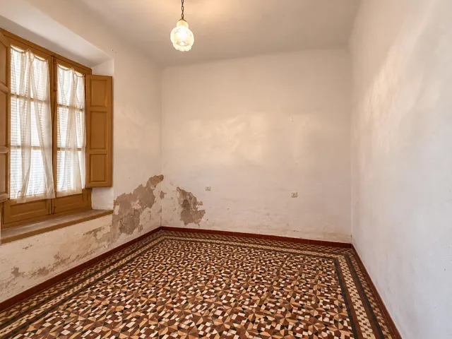 A la venta gran casa en durcal — 19