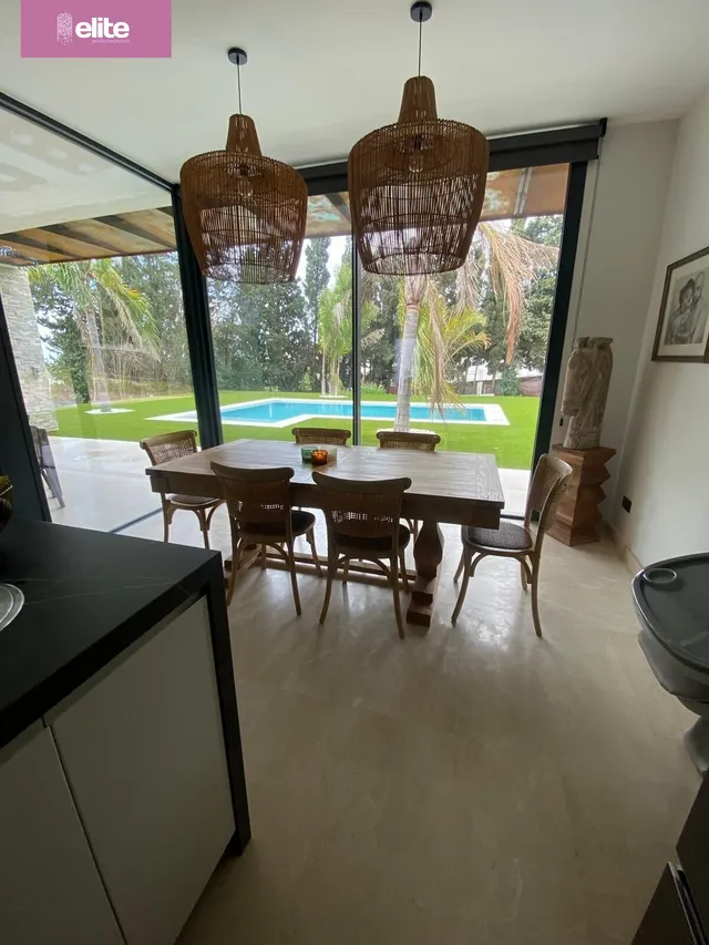 ESPECTACULAR CHALET CON PISCINA EN EL PUERTO DE SANTA MARIA — 26