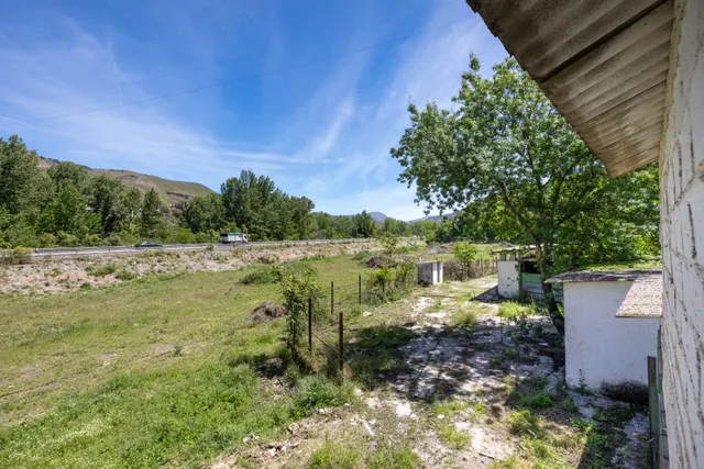 Gran terreno en la Carretera de la Sierra — 28