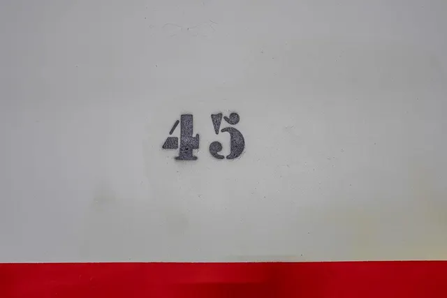 Garaje en el centro. — 4