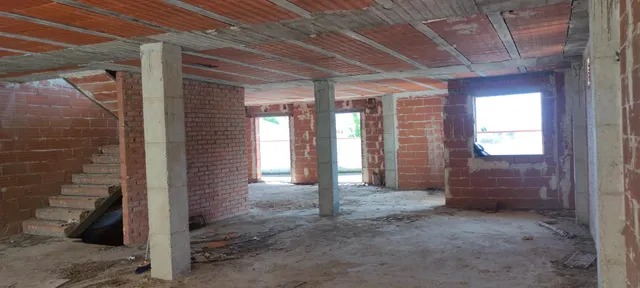 Exclusivas Alcalá vende PROPIEDAD en Pastrana (Guadalajara) — 8
