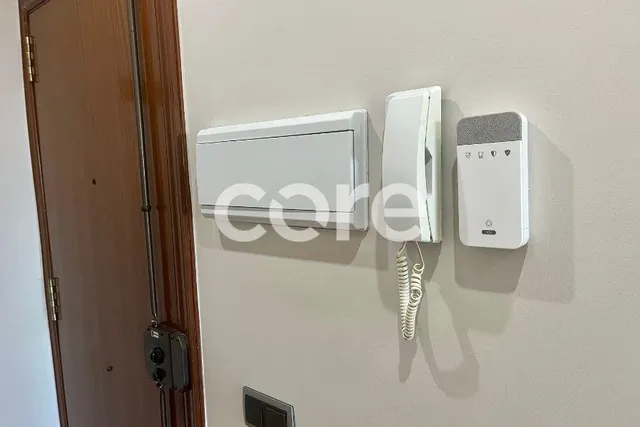 En perfecto estado en el centro de Castellar. — 19