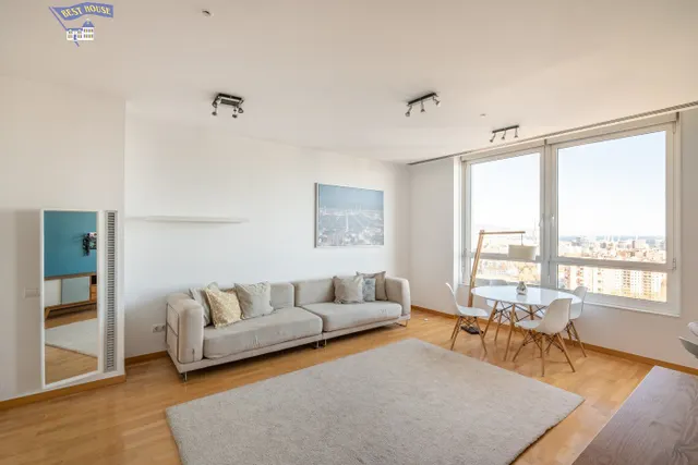 Alquiler Atico Duplex con Vistas al Mar y Toda la Ciudad — 2