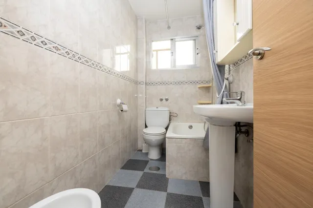 Piso en Venta en Granada Granada CENTRO — 8