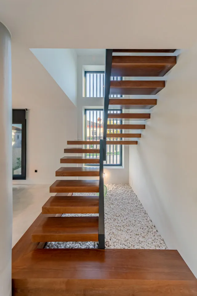 Exclusividad, diseño y privacidad en una de las mejores zonas residenciales de Sevilla — 19