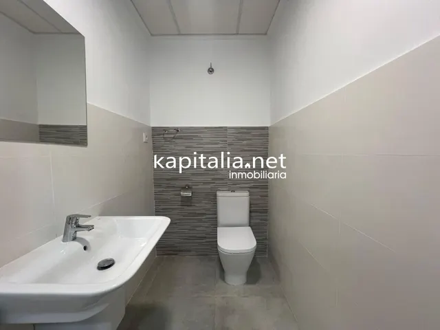 Local a la venta en Ontinyent zona centro — 7