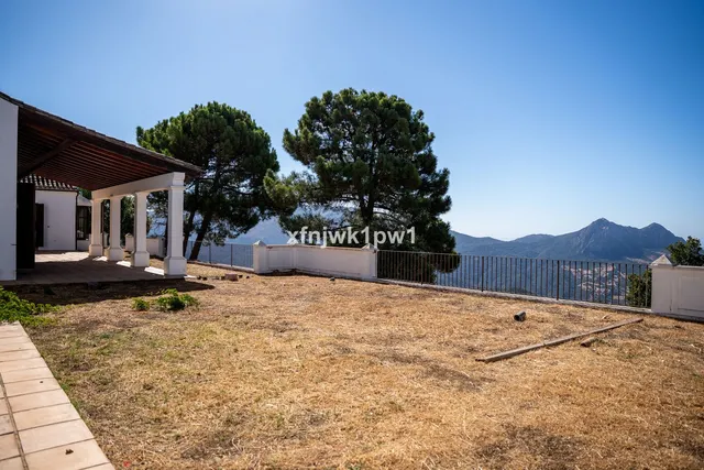 Chalet 4 habitaciones 525m² en venta - South of spain — 39