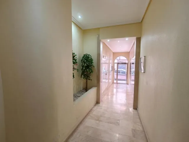 Apartamento 2 habitaciones 74m² en venta - Estacion de autobuses — 20